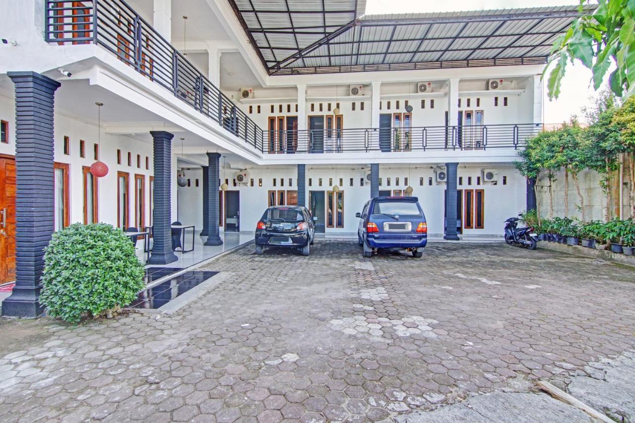 Hotel Shafira Pariaman Syariah Mitra Reddoorz Buitenkant foto
