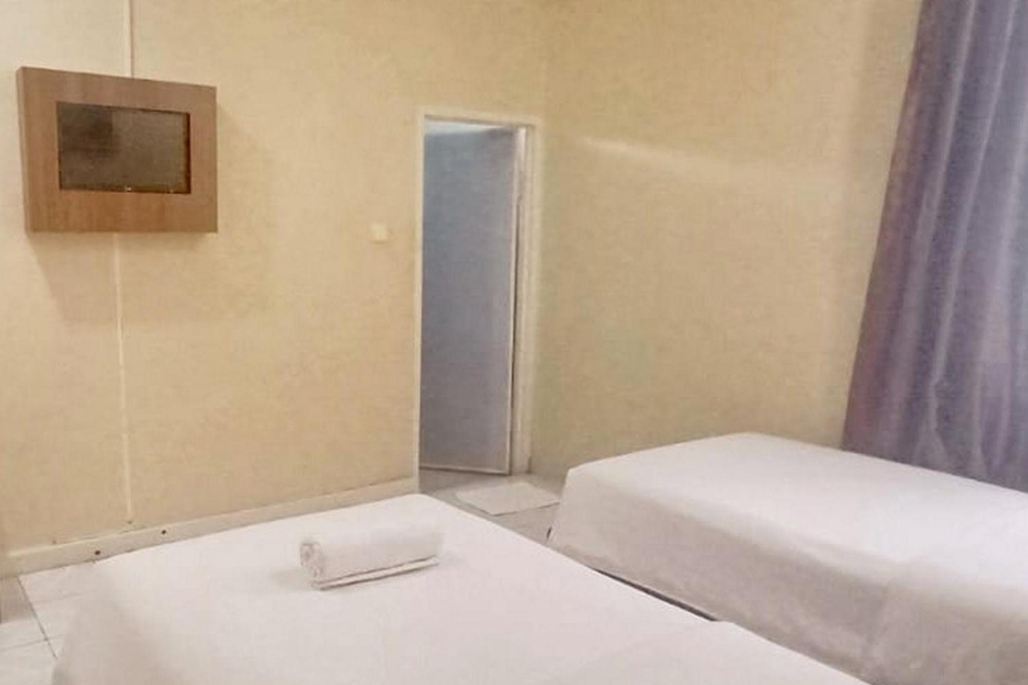 Hotel Shafira Pariaman Syariah Mitra Reddoorz Buitenkant foto